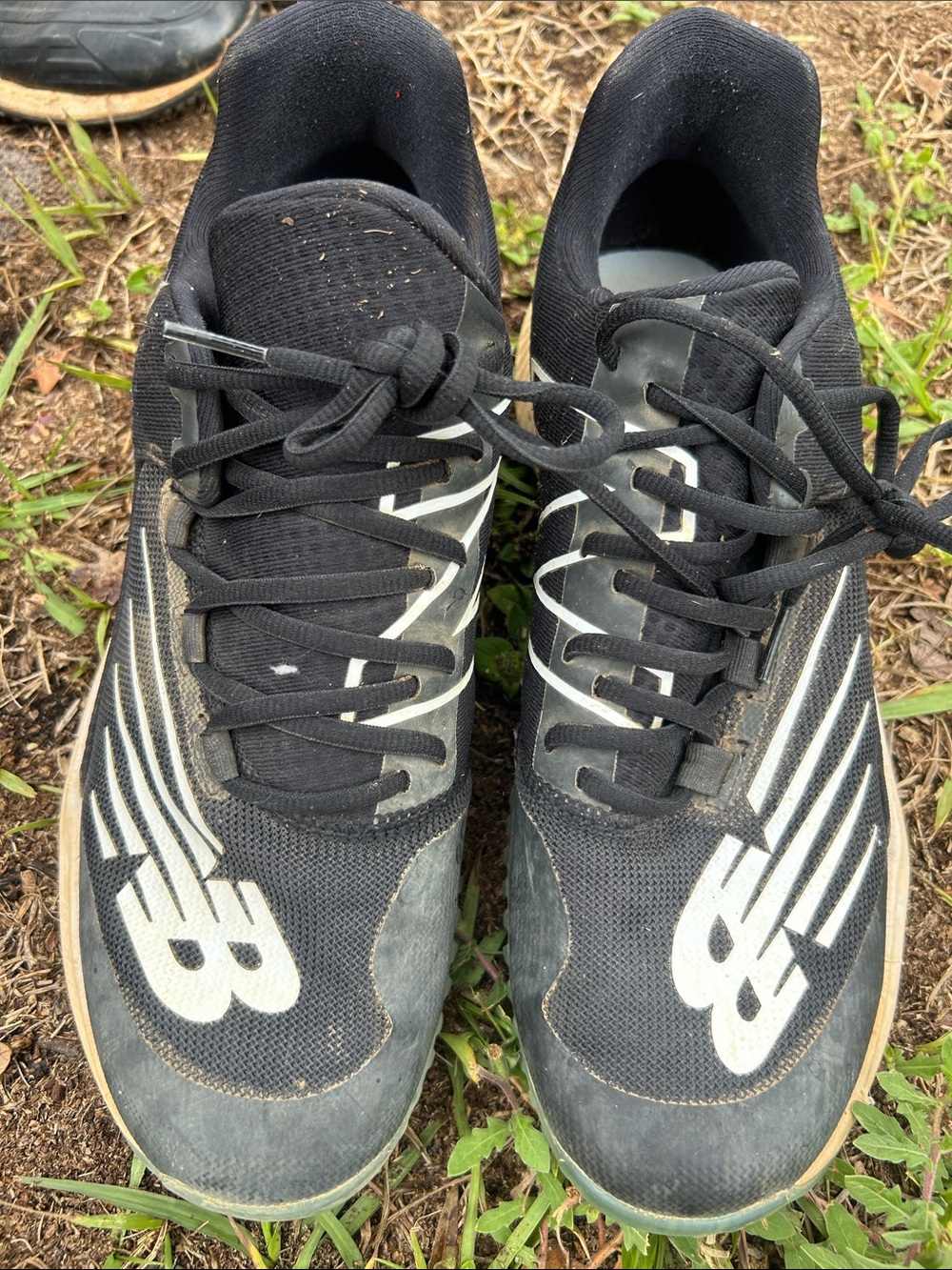 New Balance Black Athletic Baseball Turfs
